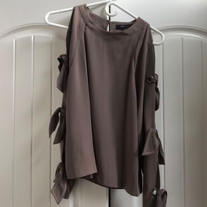 NWOT BCBG Maxazria tie top